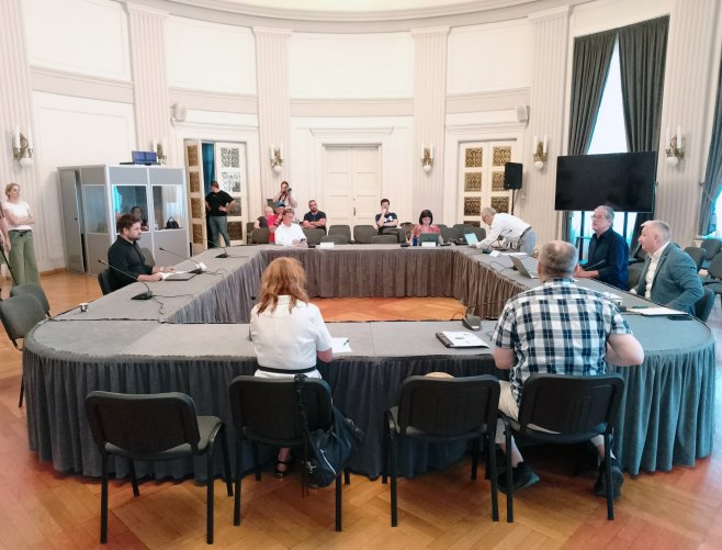 Арбутина: Одлука о изградњи одлагалишта нуклеарног отпада је политичка