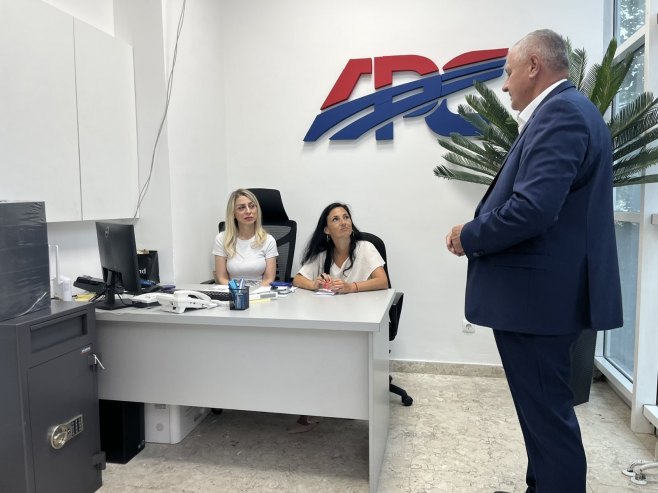 У сједишту Аутопутева отворена пословница за продају ТАГ уређаја