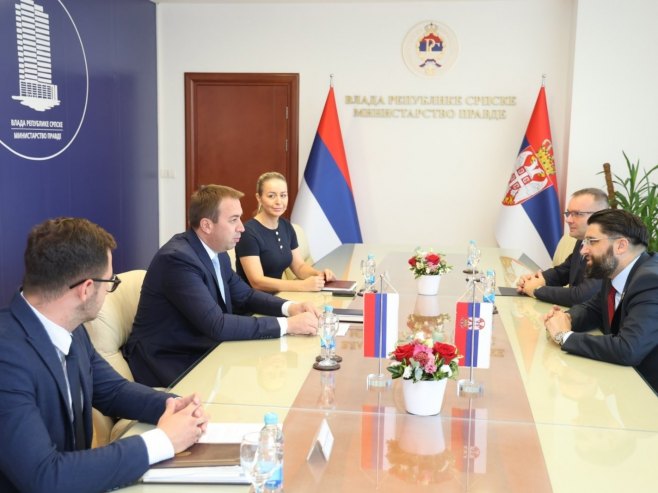 Селак са судијама Уставног суда Србије (Уступљена фотографија)