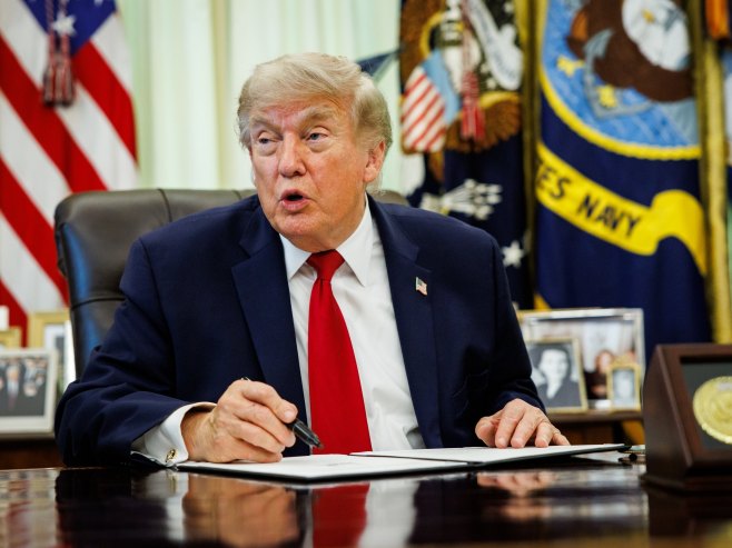 Трамп: Дали смо техерану седмицу паузе због сахране хамнеија