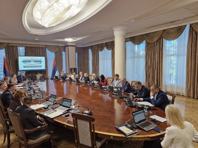 Влада Српске донијела одлуку - пензије веће за 3,55 одсто
