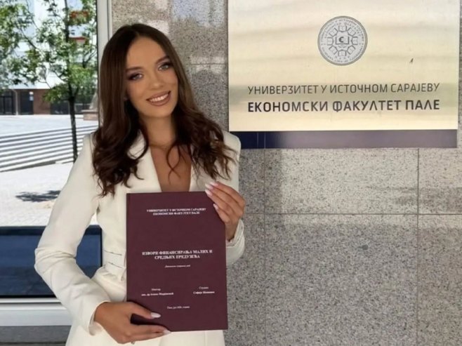 Софија Шкипина понос Пала, први дипломирани економиста са просјечном оцјеном десет