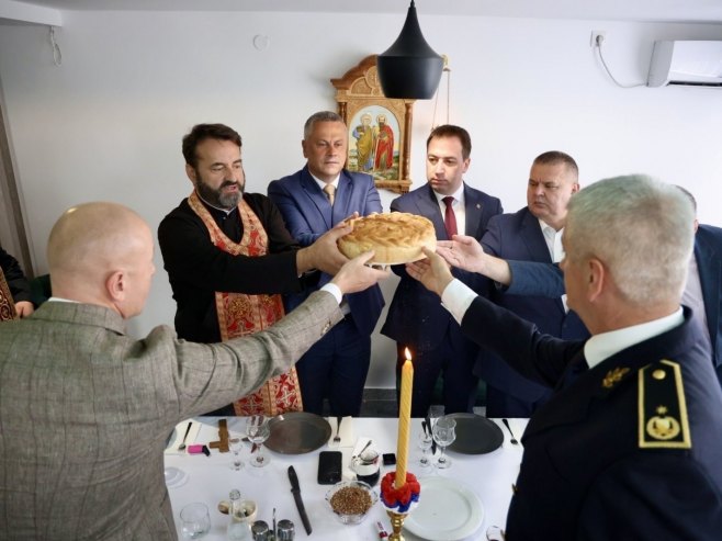 Казнено-поправни завод Бањалука обиљежио крсну славу; Присуствовао Селак