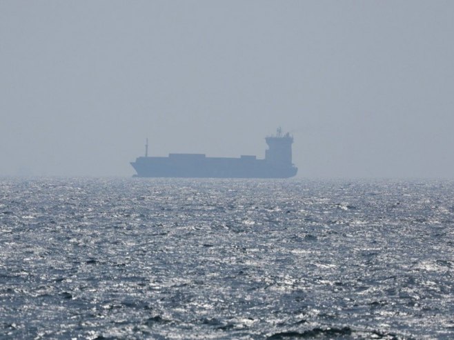 Трамп: Од сада накнада од 20 одсто за пролаз кроз Ормуски мореуз
