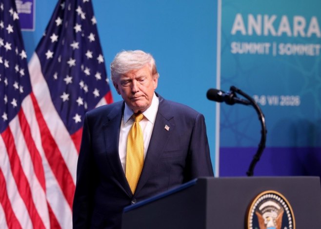 Трамп обавијестио Конгрес да су настављена непријатељства са Ираном