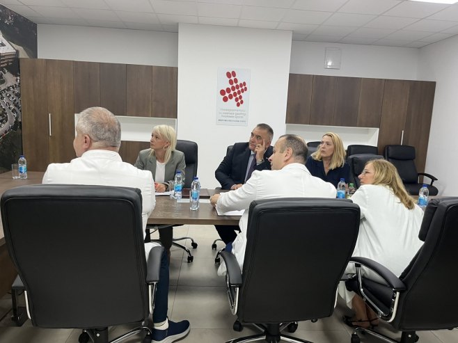 Minić i Šobot