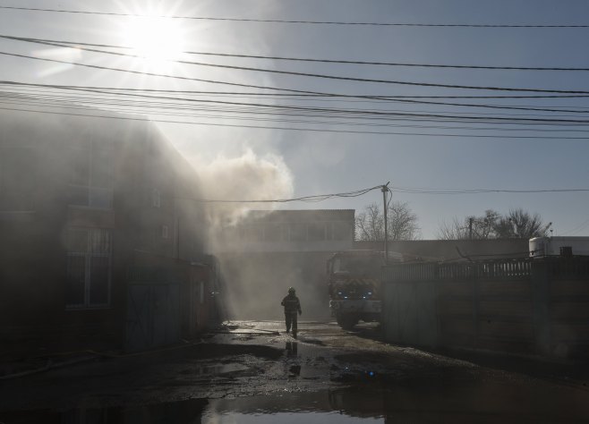 Пожар у погону за производњу пластике у Прибиславцима стављен под контролу