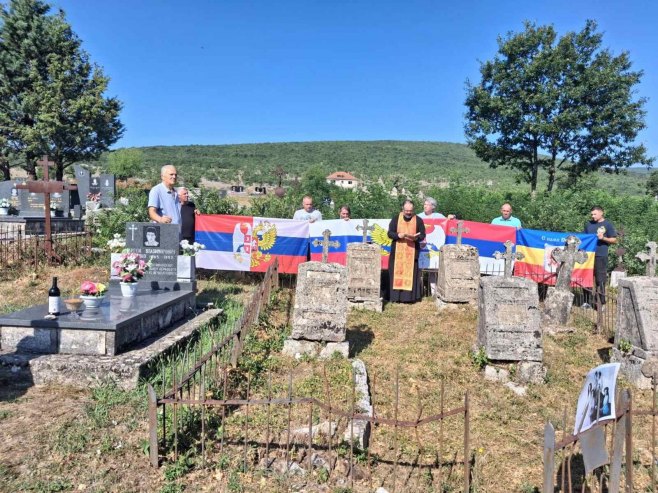 Парастос члановима царске породице Романов Парастос члановима царске породице Романов - Фото: Уступљена фотографија