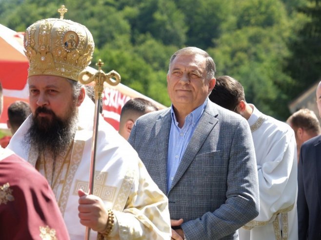 Додик: Наше светиње су мјеста окупљања, вјере и духовне снаге српског народа (ФОТО)