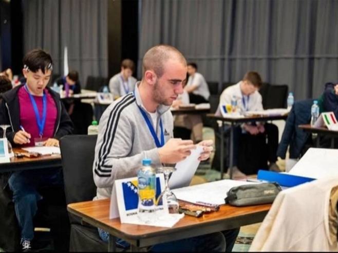 Српска има свјетског шампиона: Вук Јанковић покорио математички свијет у Кини