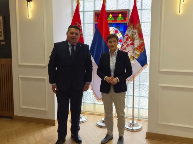 Стевандић-Брнабић: Најплоднију сарадњу у историји парламентарних односа (ВИДЕО)