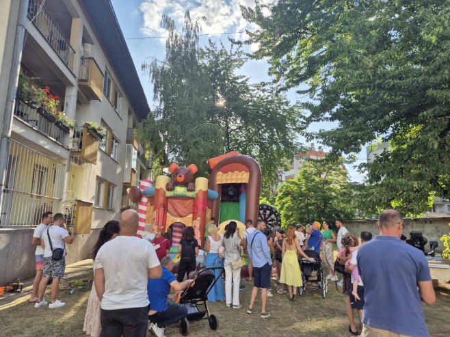 Mještani Kočićevog vijenca (Foto: RTRS)