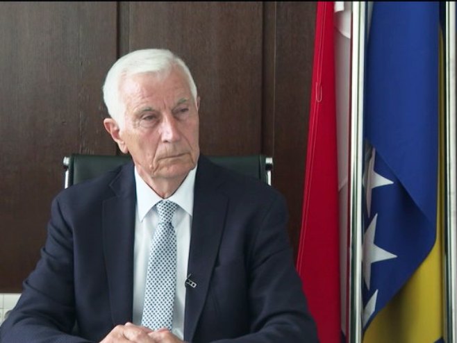 Новић: Сједишта правосудних институција да буду у Српској, важно да се отвара парламентарна расправа