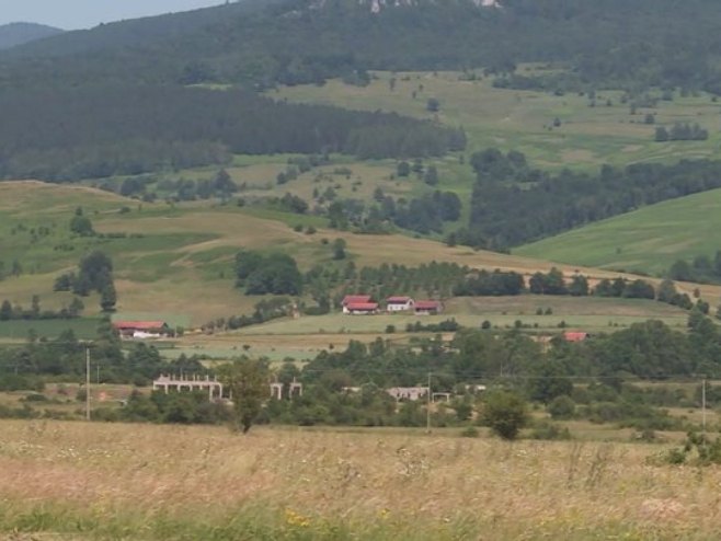 Када ће бити ријешен проблем са водоснабдијевањем током љета у Крњеуши код Босанског Петровца?