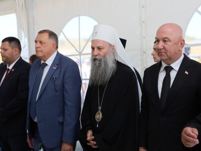 Додик присуствовао литургији поводом 150 година од битке на Вучијем долу (ФОТО)