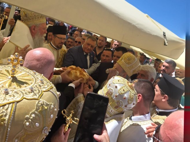 Додик: Слобода - света ријеч српског народа (ФОТО)