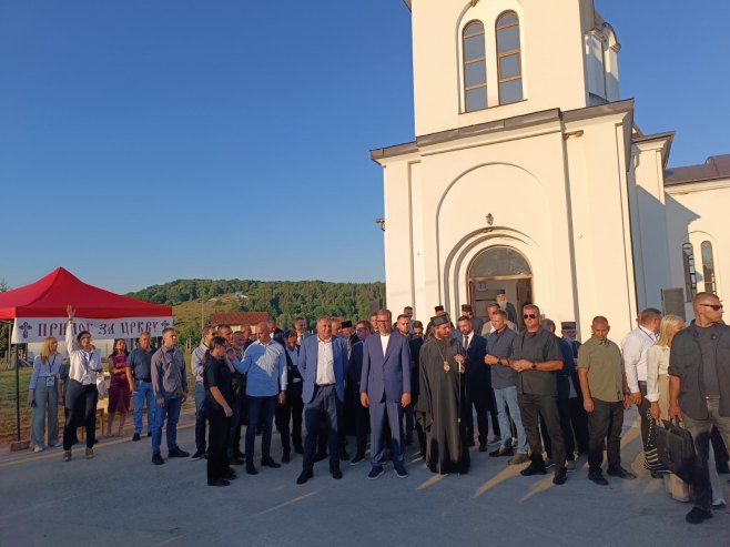 Додик и Вучић на обиљежавању славе храма у Ситници