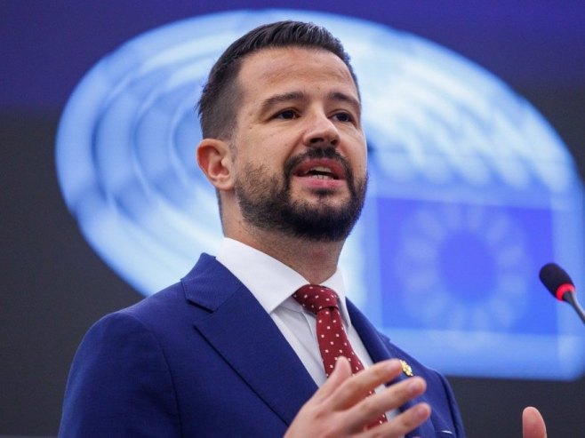 Милатовић: Добри односи са Хрватском не значе обавезно присуство на обиљежавању "Олује"