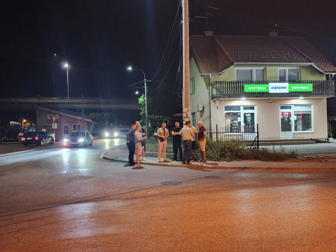 Мјештани Залужана одустали од протеста, поручили да се проблем водоснабијевања мора ријешити системски