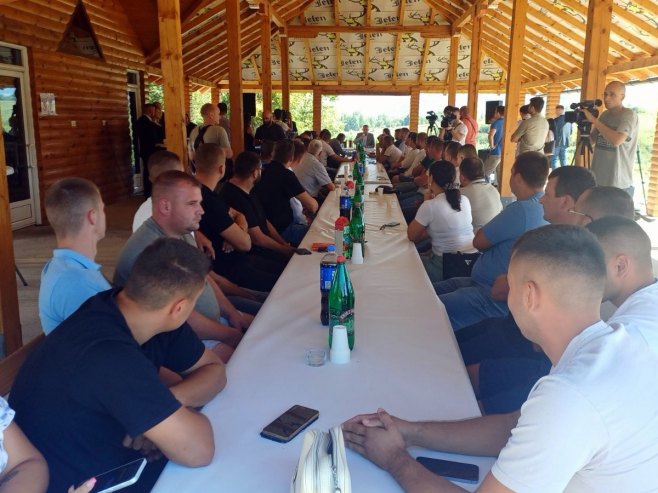 Додјела рјешења корисницима који су остварили право на подршку за набавку трактора