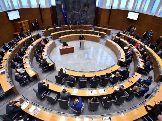 Предсједник Скупштине Словеније размијенио поруке са предсједником руског Парламента