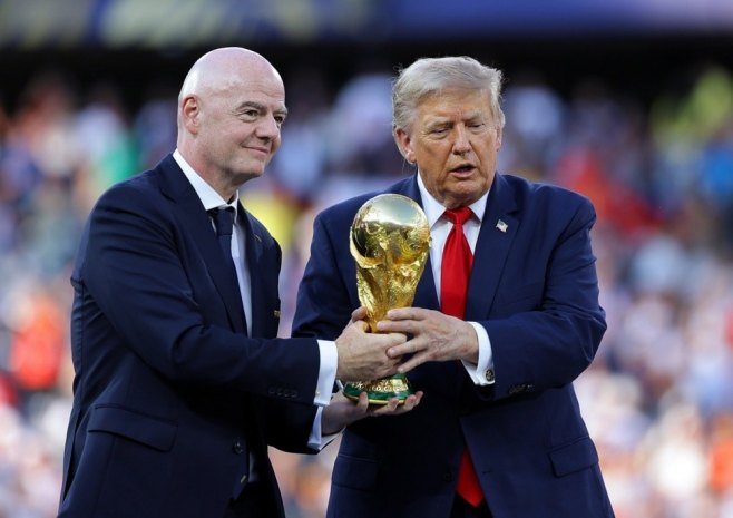 Трамп: Била би ужасна грешка замијенити Инфантина