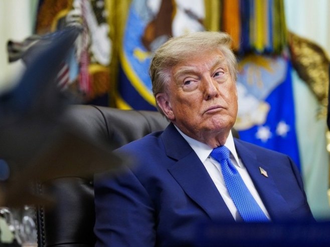 Трампов бијег из Турске, до авиона стигао у контејнеру са храном