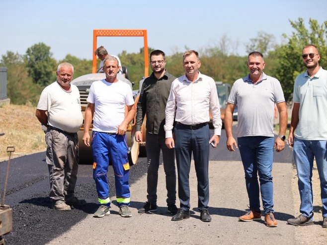 Завршена реконструкција путног правца Забрђе – Коренита Завршена реконструкција путног правца Забрђе – Коренита - Фото: РТРС