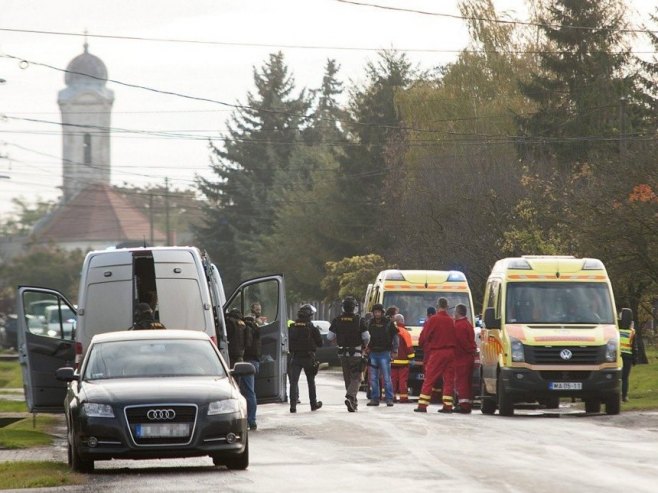 Тешка несрећа у Мађарској - пољски аутобус слетио са пута, дванаест погинулих