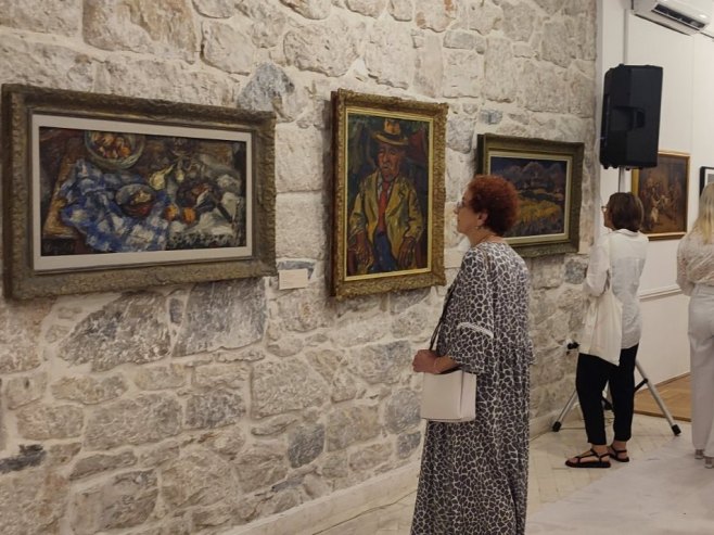 У Музеју Херцеговине изложба слика и фотографија