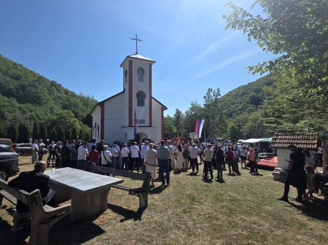 Служен парастос за погинуле у Јабуци код Фоче