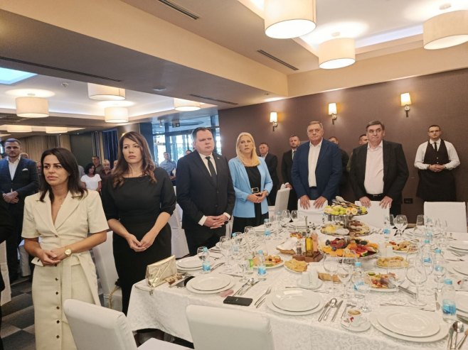 Обиљежавање славе града Добоја; Присуствују Цвијановић и Додик (ФОТО)