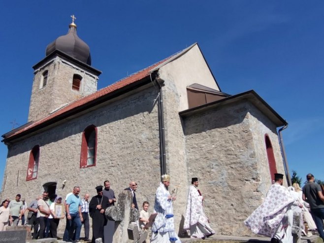 Празник Преображења Господњег прослављен у Колунићу (ФОТО)