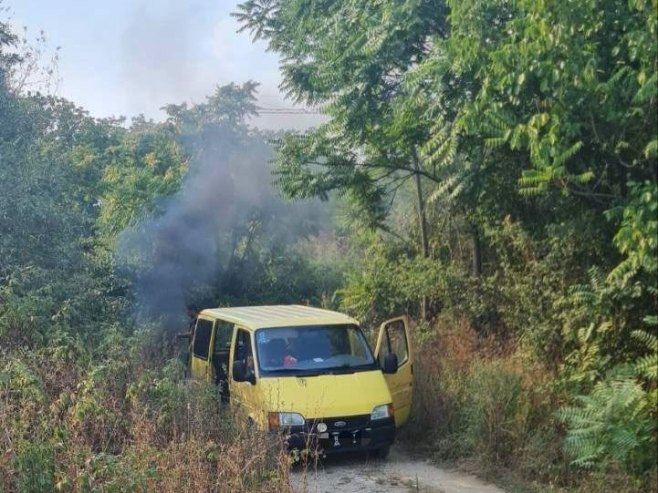 Потрага за лицима која су палила бакар код Тржног центра "Делта" у Бањалуци