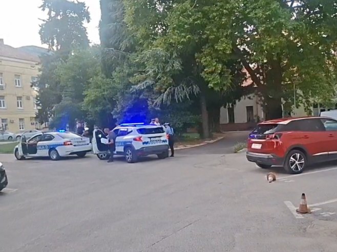 Осумњичени за помагање Вујовићу предати ОЈТ у Требињу