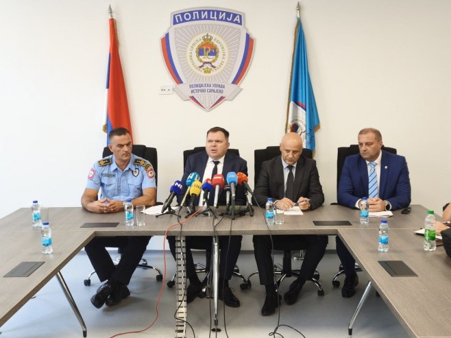 Лице које се доводи у везу са покушајем убиства у Источном Сарајеву тренутно у екстрадиционом притвору