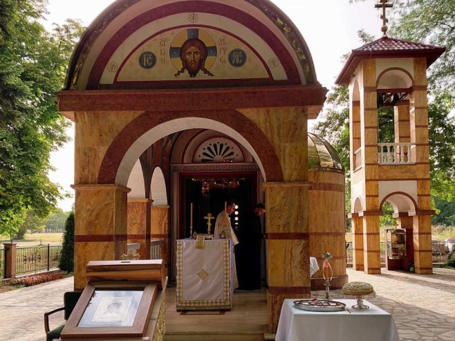 Слава Храма Нерукотвореног образа Христовог на Кули  у Источној Илиџи (ФОТО)