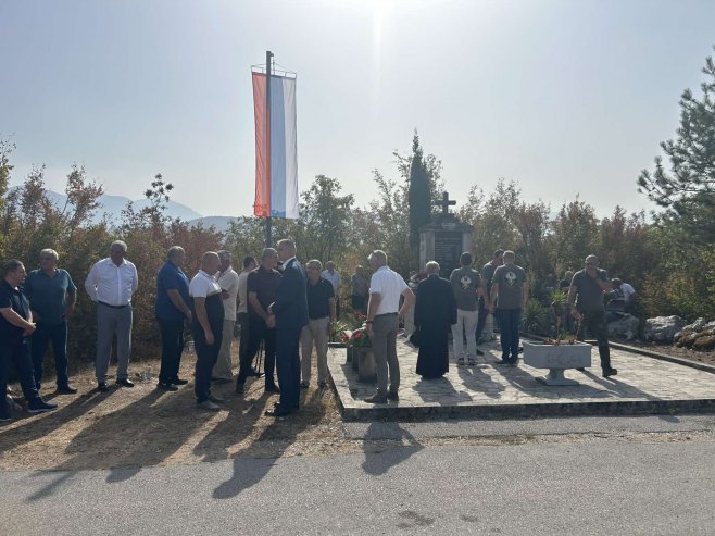 У Петровом Пољицу код Требиња служен помен за припаднике Требињске бригаде Војске Српске