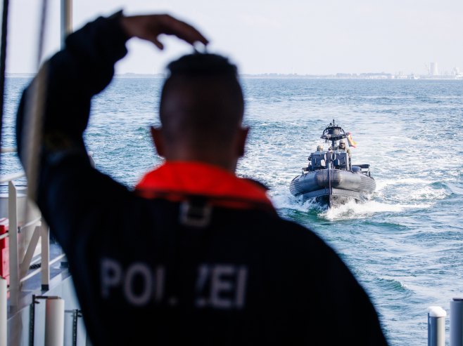Одређен притвор за 14 лица због потонућа трајекта