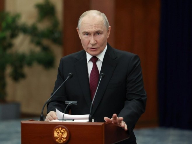 Путин у Владивостоку: Састанци са лидерима Индонезије, Монголије и Кине на ИЕФ-у