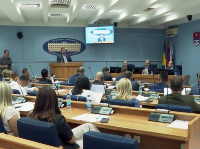 Приједор: Скупштина усвојила одлука о бесплатним парцелама за породице са четворо и више дјеце