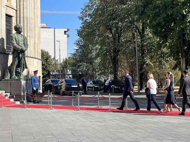 Пелег стигла у Палату Републике, састанак са руководством (Конференција за новинаре на РТРС)