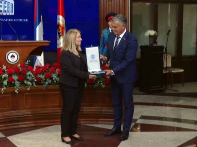 Каран одликовао Шиклија и Пелег Орденом заставе Републике Српске