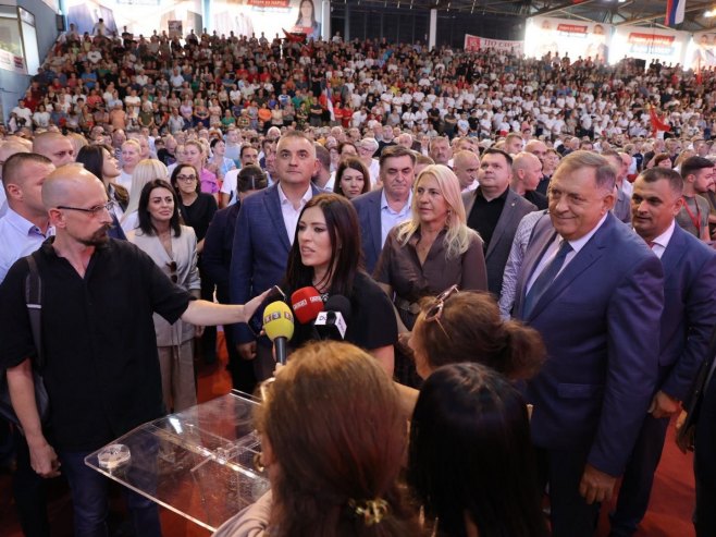 СНСД Добој (фото: x.com/MiloradDodik) - 