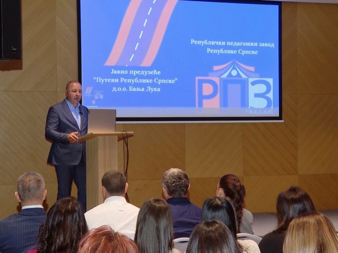 Конференција о безбједбности у саобраћају - Фото: РТРС