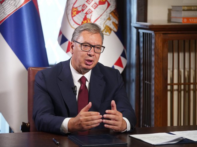 Вучић: У недјељу увече подносим оставку, прије краја мандата разговараћу са Путином