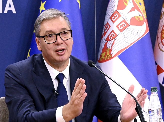 РТРС, 12.00 - Вучић уручује одликовања поводом Дана српског јединства; Присуствује Минић