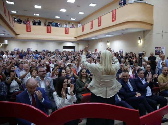 Модрича (фото: instagram.com/zeljka.cvijanovic) Модрича (фото: instagram.com/zeljka.cvijanovic) -