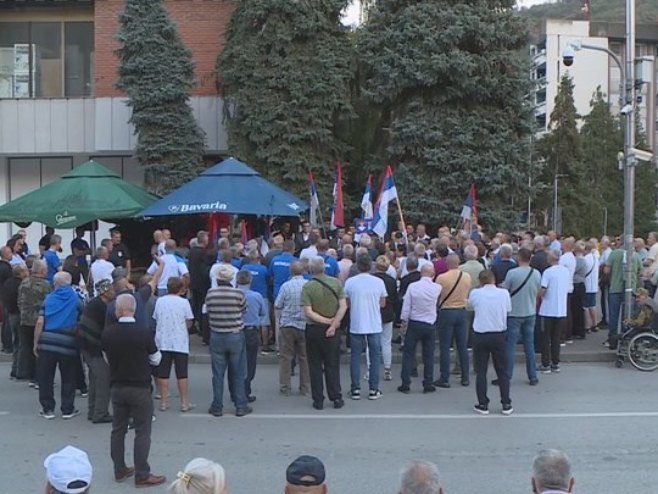 Божовић: Желимо да спријечимо лошу приватизацију стратешких ресурса Зворника