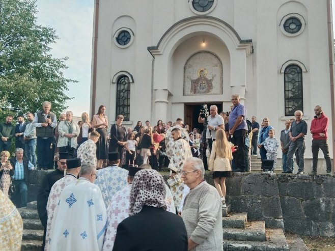 Слава храма у Босанској Крупи